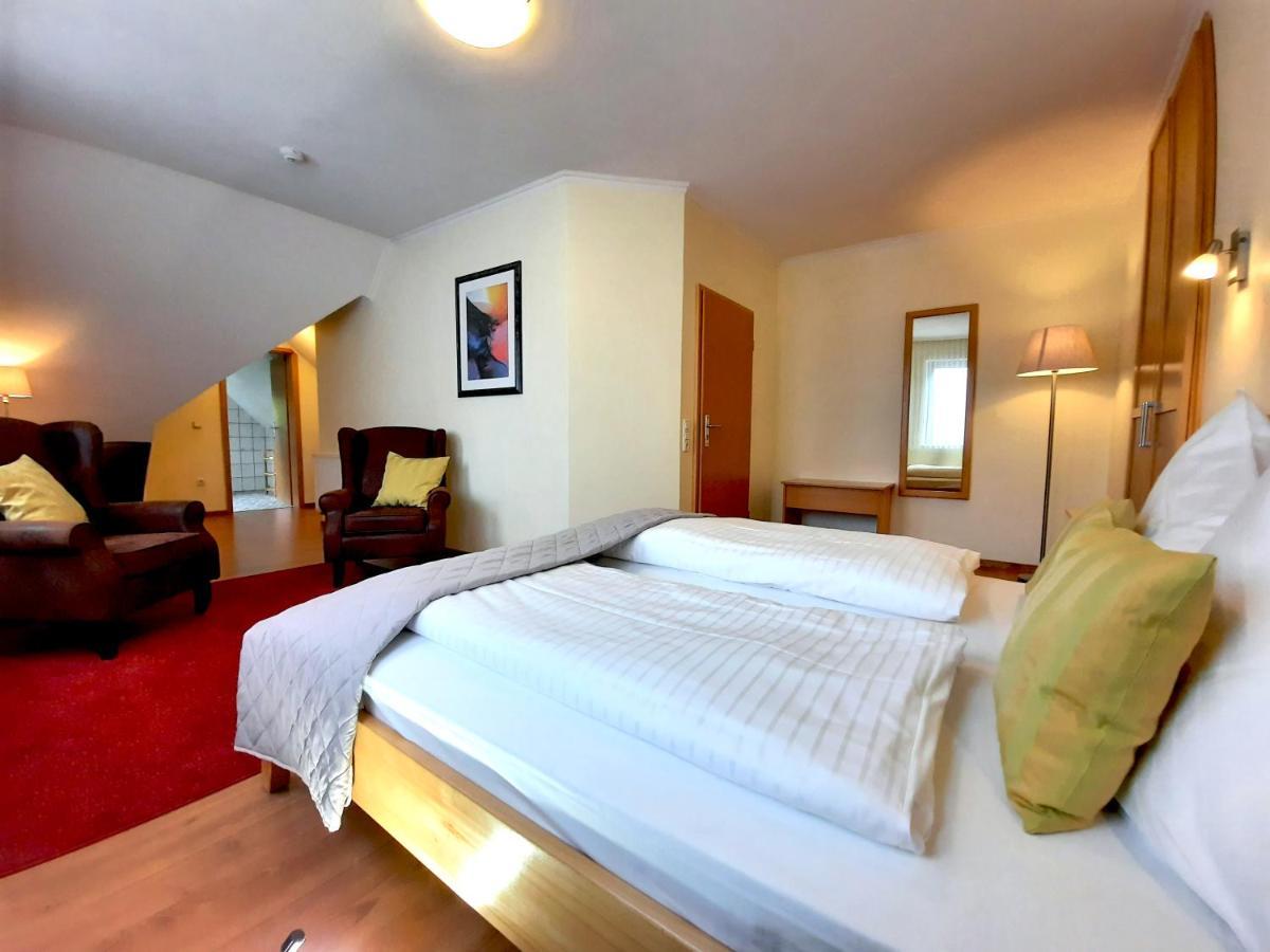 Hotel Vier Spitzen Lauenforde Dış mekan fotoğraf