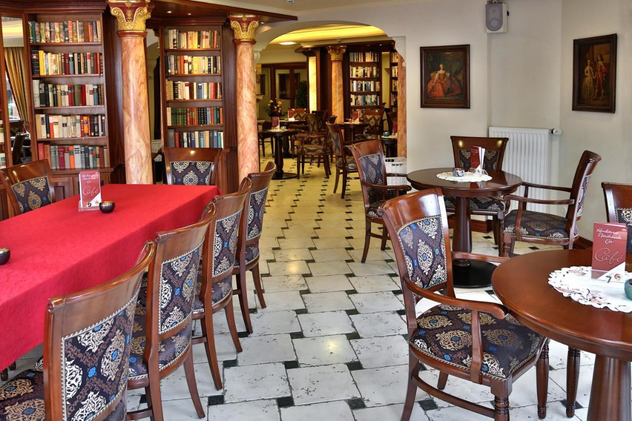 Hotel Vier Spitzen Lauenforde Dış mekan fotoğraf