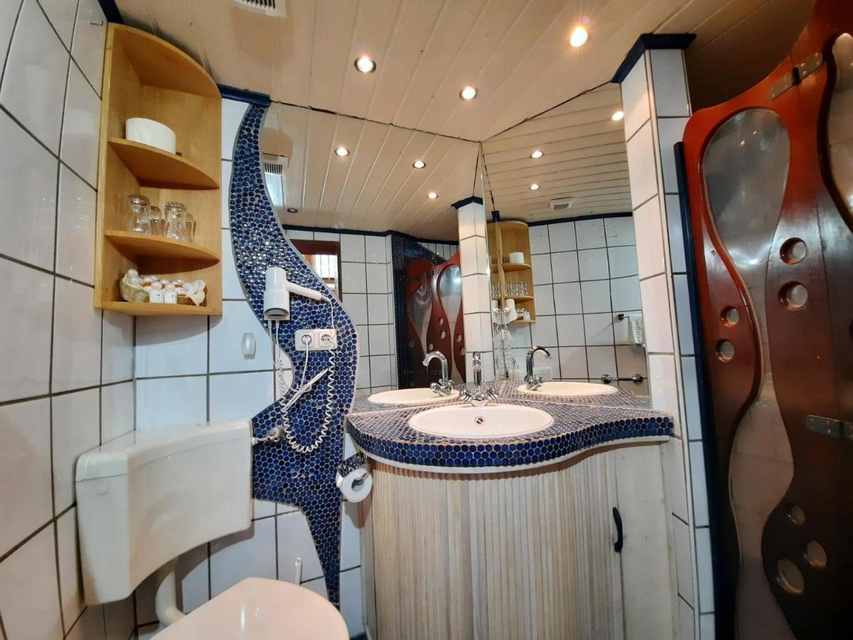 Hotel Vier Spitzen Lauenforde Dış mekan fotoğraf